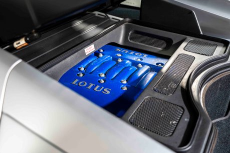 Lotus Esprit SPORT 350. 1 OF 42 RHD. SUPERB EXAMPLE. COMPREHENSIVE HISTORY. FRONT PPF 45