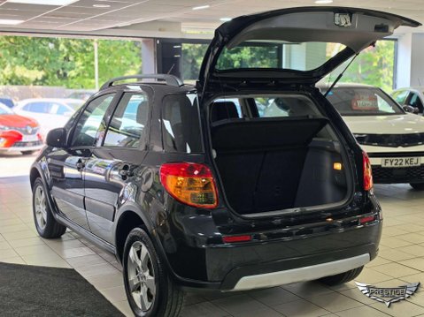 Suzuki SX4 1.6 SZ5 4Grip Euro 5 5dr 42