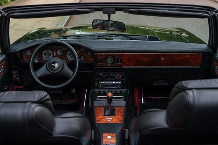 Aston Martin V8 Volante EFi 19