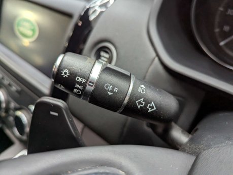 Land Rover Discovery 3.0 Discovery S TD6 Auto 4WD 59