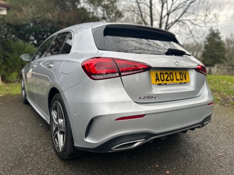 Mercedes-Benz A Class A 250 E AMG LINE PREMIUM 21