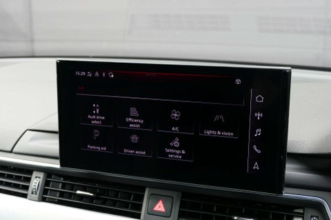 Audi A4 2.0 A4 A-road Sport 45 TFSI Quattro Semi-Auto 4WD 5dr 39