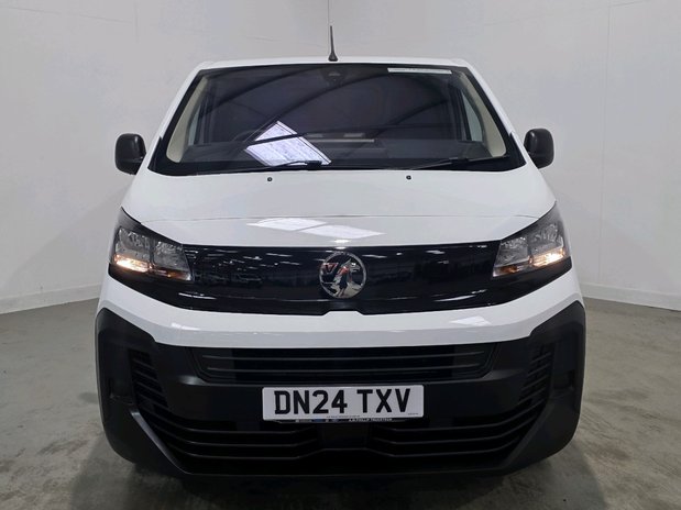 Vauxhall Vivaro VIVARO XL DIESEL 2.0 Turbo D 145 Prime H1 Van 2