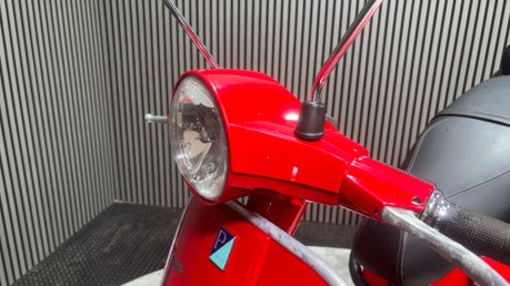 Piaggio Vespa PX 2012 19K 1 FORMER OWNER 2T 4 SPEED 2 STROKE CLASSIC SCOOTER 27