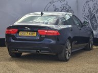 Jaguar XE R-SPORT INGENIUM AWD 9