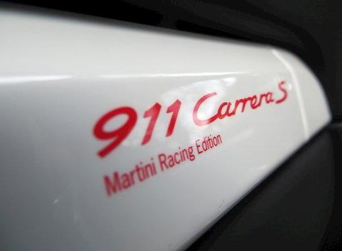 Porsche 911 (991) Martini Racing Edition 13