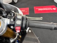 BMW HP4 1000 Super Sports Petrol Manual (193 ps) 13