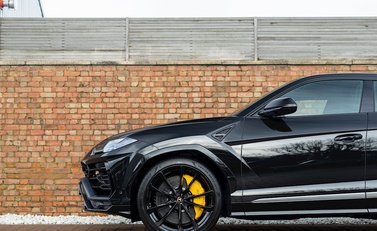Lamborghini Urus 27