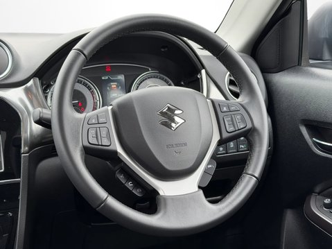 Suzuki Vitara 1.4 Boosterjet 48V Hybrid SZ5 5dr 21