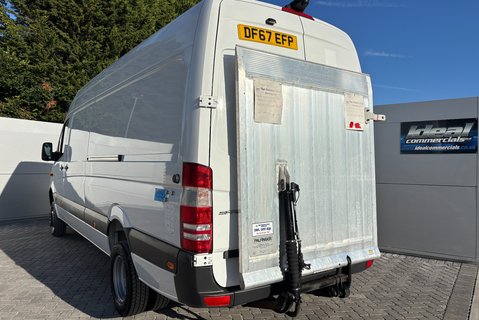 Mercedes-Benz Sprinter 516 Cdi 4x4 Lwb Hr Panel Van - Tail Lift / Air Con 2