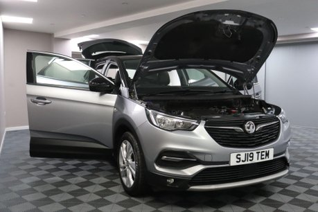 Vauxhall Grandland X SPORT NAV S/S 15