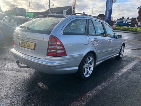 Mercedes-Benz C Class 2.1 C200 CDi Sport Edition Auto 5dr 11