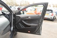 Mercedes-Benz GLA Class GLA 180 URBAN EDITION 14