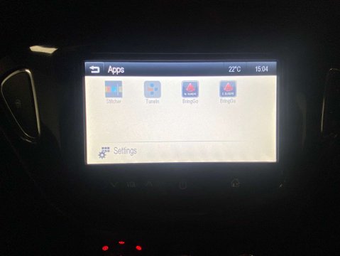 Vauxhall Adam 1.2 Adam Glam 3dr 20