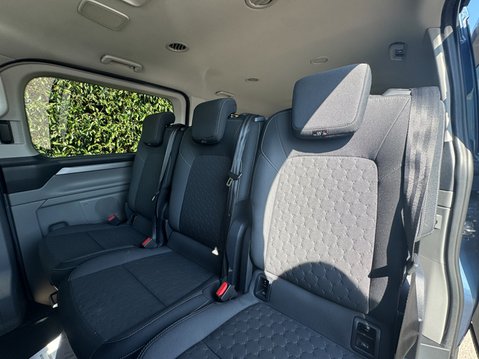 Ford Tourneo Custom Titanium Luxe | 9 Seat | Auto | L2 LWB | 320 | Euro 6 | £31,993 + vat 8