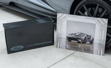 Ford GT Carbon Series 60