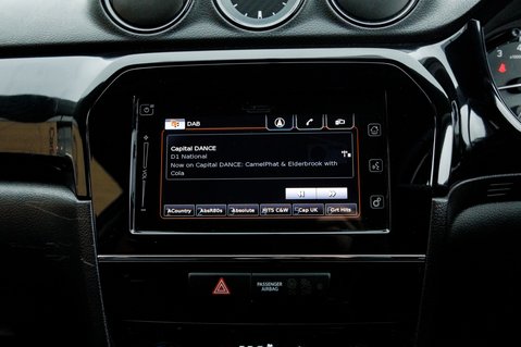 Suzuki Vitara KURO 24