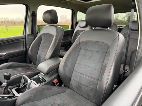 Ford S-Max 2.2 TDCi Titanium X Sport Euro 5 5dr 54