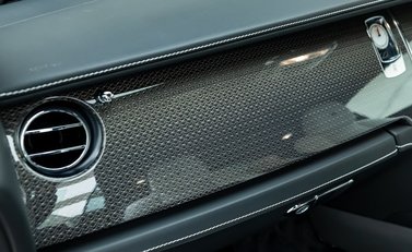 Rolls-Royce Wraith Black Badge 22