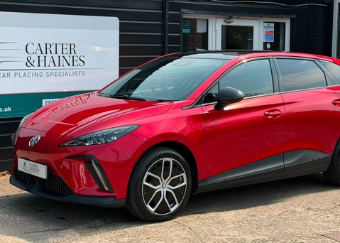 MG MG4 77kWh Trophy Extended Range Hatchback 5dr Electric Auto (245 ps) 2