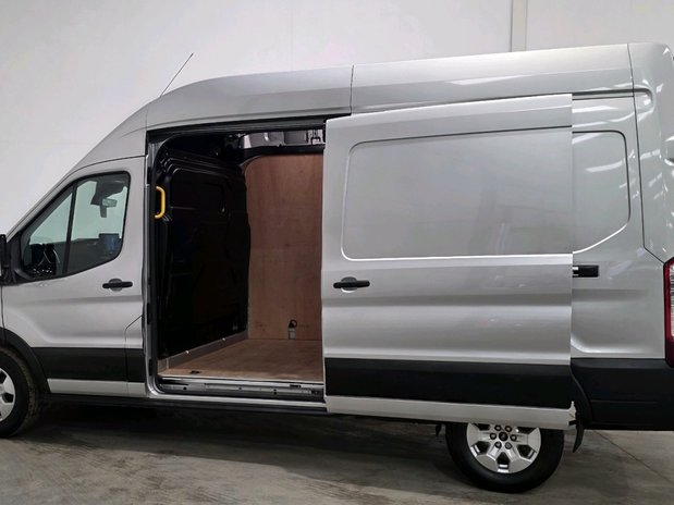 Ford Transit Transit 350 L3 Diesel FWD 2.0 Eco Blue H2 Limited Van [NAV] 21