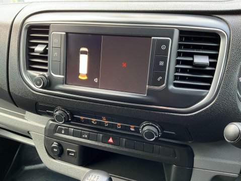 Vauxhall Vivaro 1.5 Turbo D 2900 Sportive L2 H1 Euro 6 (s/s) 5dr 18