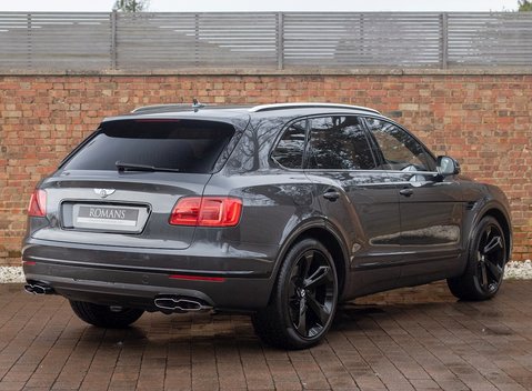 Bentley Bentayga V8 7