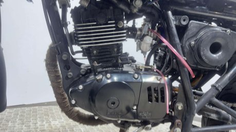Herald Motor Co Classic 2014 XF 125CC Project 27