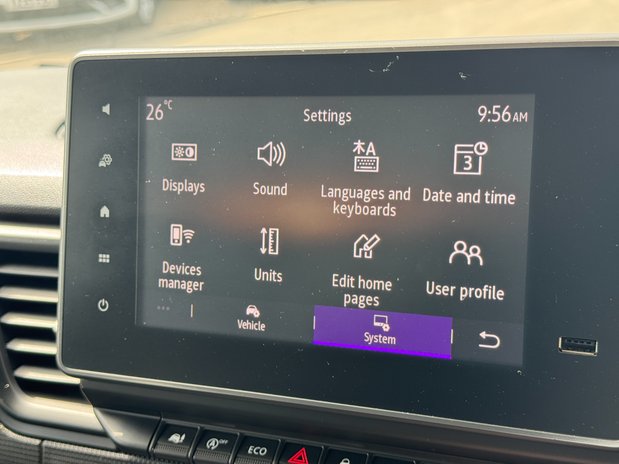 Renault Trafic LWB L2H1 [SOLD KH] Low roof Advance LL30 Aircon Sensors EURO 6 37
