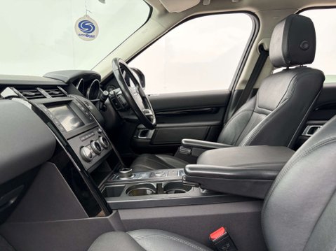 Land Rover Discovery 2.0 Discovery SE SD4 Auto 4WD 5dr 72