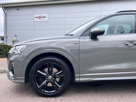 Audi Q3 2.0 TFSI 40 S line S Tronic quattro Euro 6 (s/s) 5dr 16