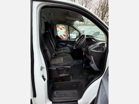 Ford Transit Custom 2.0 TDCi 250 Panel Van 5dr Diesel Manual L1 H1 (163 g/km, 104 bhp) 26