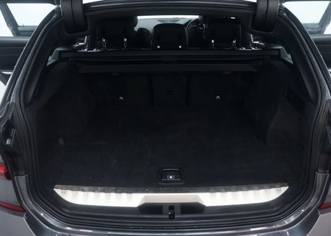 BMW 3 Series 2.0 330E M Sport Auto 5dr 50