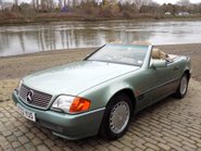 Mercedes-Benz SL Series 500SL-32 45