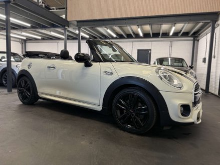 Mini Convertible 2.0 Cooper S 2dr