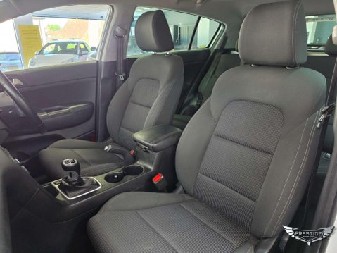Kia Sportage 1.6 GDi 2 Euro 6 (s/s) 5dr 26