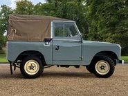 Land Rover Series II A 4