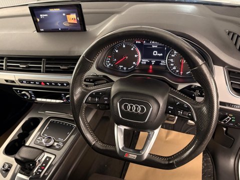 Audi Q7 3.0 TDI V6 S line Tiptronic quattro Euro 6 (s/s) 5dr 12