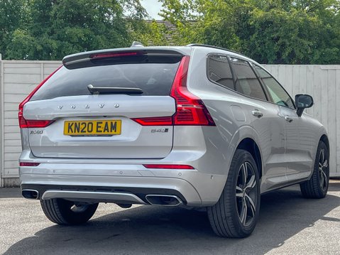 Volvo XC60 2.0 B4 MHEV R-Design SUV 5dr Diesel Hybrid Auto AW 5