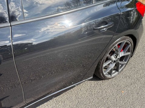 Ford Focus 2.3 Focus ST 5dr 33
