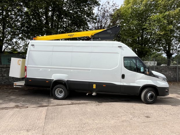 Iveco Daily 70C18 4100 c/w 140DEG VTL 2200mm access platform 2