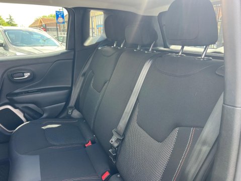Jeep Renegade 2.0 MultiJetII 75th Anniversary Auto 4WD Euro 6 (s/s) 5dr 33