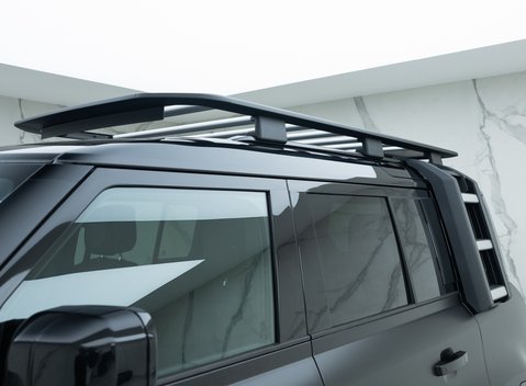 Land Rover Defender 110 V8 28