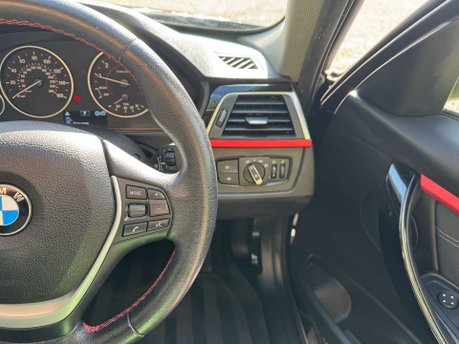 BMW 3 Series 1.5 318i Sport Auto 4dr 26