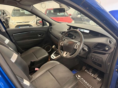 Renault Grand Scenic 1.6 VVT Dynamique TomTom Euro 5 5dr 31