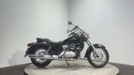 Honda VT 2006 ONLY 6K NEW MOT SERVICED CRUISER 125CC VTWIN 1