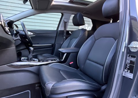 Kia Xceed 1.5 T-GDi ISG 4 12