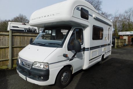 Auto-Trail Apache 630 SE 4 Berth Motorhome Fiat Ducato 2.3 JTD Chassis