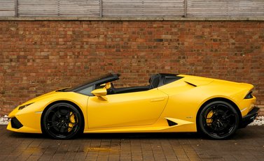 Lamborghini Huracan Spyder LP610-4 2