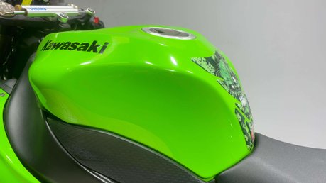 Kawasaki Ninja ZX6R 2009 ONLY 4K MEGA CLEAN 600CC SPORTS BIKE NEW MOT 45